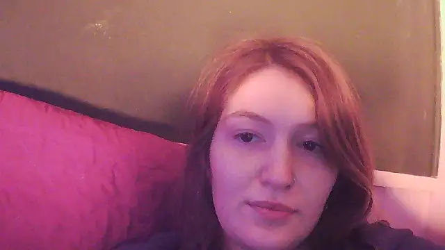 Snapshot of Angelk43 chatting on 01-10-26, 07:21 Angelk43 online show from 01-10-26, 07:21