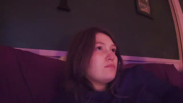 Snapshot of Angelk43 chatting on 02-07-26, 07:34 Angelk43 online show from 02-07-26, 07:34