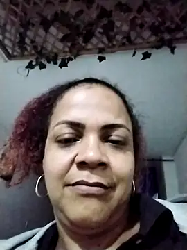 BayleyBanks online show from 10-24-25, 06:32