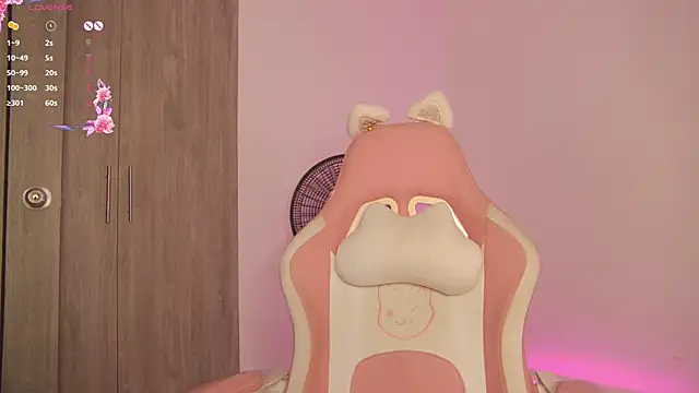 Snapshot of dulcepatersson1_ chatting on 02-19-26, 02:07 dulcepatersson1 online show from 02-19-26, 02:07