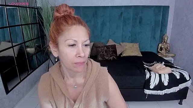 cintiagreyx online show from 02-18-26, 11:28