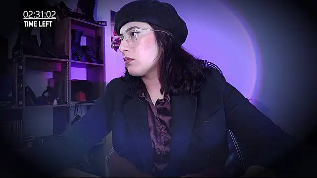 Snapshot of Scarlett_Sen chatting on 07-28-26, 02:13 Scarlett Sen online show from 07-28-26, 02:13