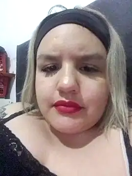 Snapshot of shaynarg chatting on 10-03-25, 10:29 shaynarg online show from 10-03-25, 10:29