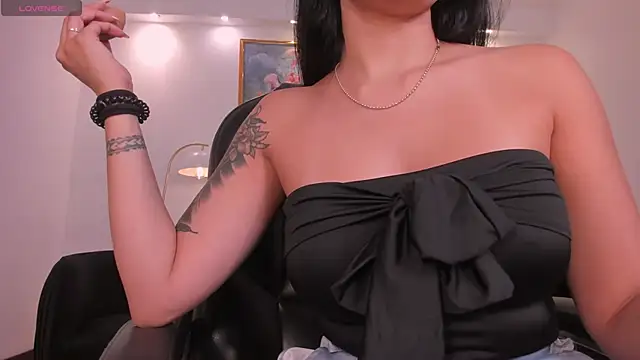 NickyLawson online show from 03-03-26, 04:51