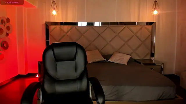 NickyLawson online show from 06-10-26, 04:12