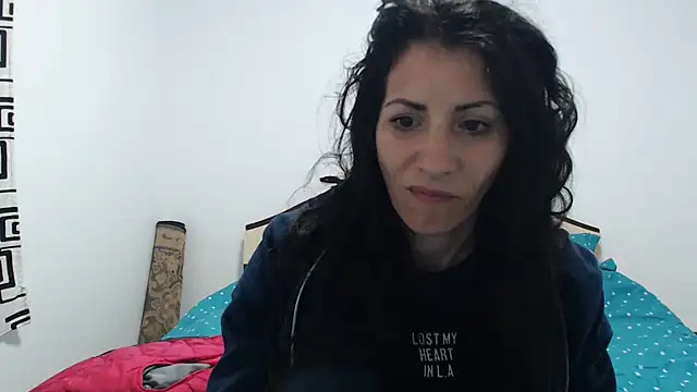 Snapshot of sexyevalove chatting on 05-01-26, 03:11 sexyevalove online show from 05-01-26, 03:11