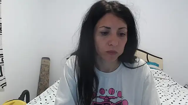 Snapshot of sexyevalove chatting on 05-09-26, 01:33 sexyevalove online show from 05-09-26, 01:33