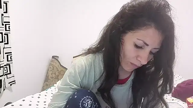 Snapshot of sexyevalove chatting on 06-01-26, 02:35 sexyevalove online show from 06-01-26, 02:35