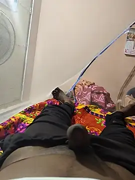 Snapshot of khilkhiladi chatting on 03-13-25, 07:06 khilkhiladi online show from 03-13-25, 07:06