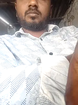 Snapshot of khilkhiladi chatting on 02-18-26, 10:11 khilkhiladi online show from 02-18-26, 10:11