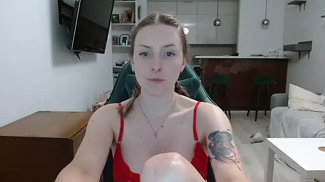 Snapshot of illusorycat chatting on 09-15-25, 09:15 illusorycat online show from 09-15-25, 09:15