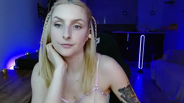 Snapshot of illusorycat chatting on 03-13-26, 01:29 illusorycat online show from 03-13-26, 01:29