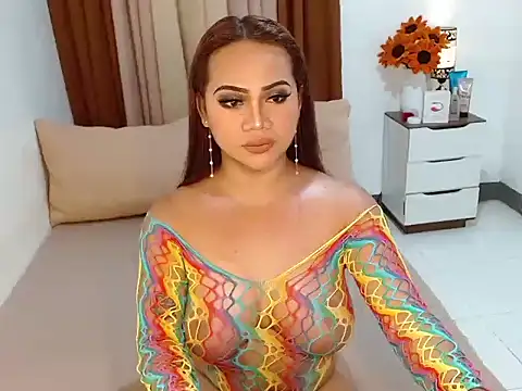 QueenVersa online show from 07-23-26, 01:58