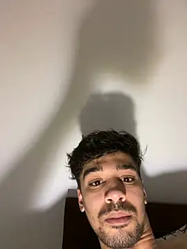 Snapshot of Hermanooooooo chatting on 02-02-25, 01:55 Hermanooooooo online show from 02-02-25, 01:55