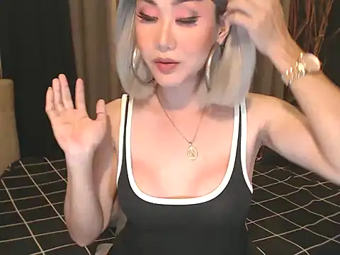 JustForCassie online show from 03-10-26, 01:10