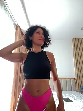  CurlySue  online show from 06-22-26, 10:51