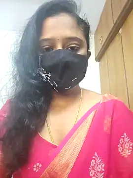 sexynayan23 online show from 10-28-25, 04:38