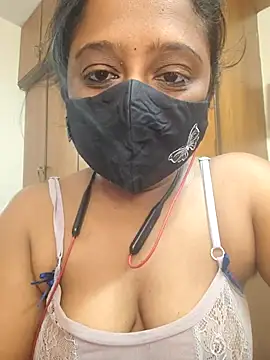 sexynayan23 online show from 04-26-26, 05:49