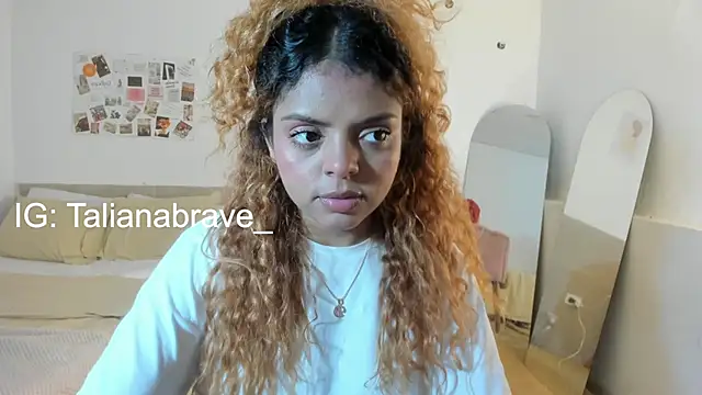 ValienteGirl  online show from 10-31-25, 02:56