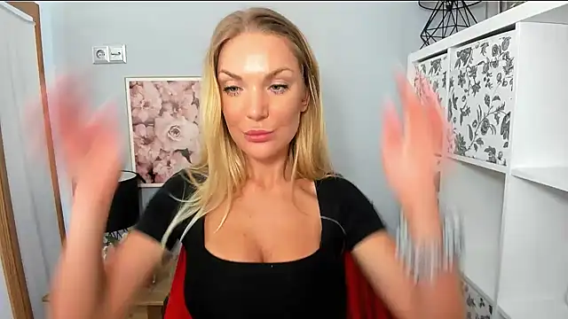 Snapshot of AulloraHoney chatting on 01-17-25, 09:39 AulloraHoney online show from 01-17-25, 09:39