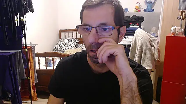 steph19x5 online show from 10-24-25, 08:11