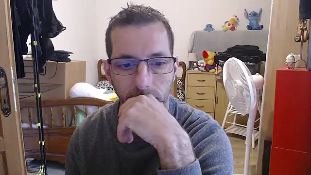 steph19x5 online show from 12-04-25, 10:57