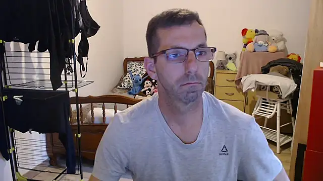 steph19x5 online show from 04-16-26, 05:58