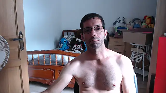 Snapshot of steph19x5 chatting on 05-31-26, 03:08 steph19x5 online show from 05-31-26, 03:08