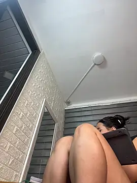 Little Amber6 online show from 12-18-24, 08:09