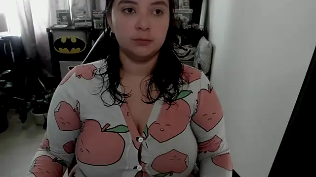 aika-dreams online show from 04-21-26, 01:50