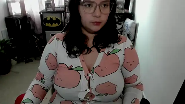 aika-dreams online show from 06-05-26, 04:13
