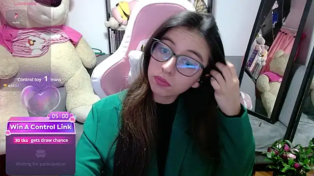 Maggie Fox3 online show from 03-05-26, 01:56