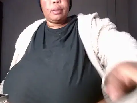 Lovelyboobs01 online show from 05-06-26, 04:12