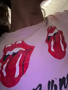 stormytt  online show from 03-23-25, 07:42