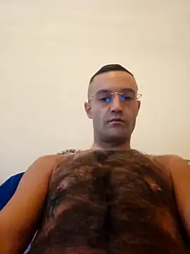 Snapshot of enricso chatting on 10-14-25, 08:15 enricso online show from 10-14-25, 08:15