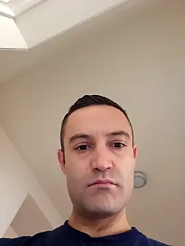 Snapshot of enricso chatting on 11-01-25, 08:38 enricso online show from 11-01-25, 08:38