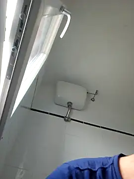 Snapshot of enricso chatting on 11-02-25, 11:56 enricso online show from 11-02-25, 11:56