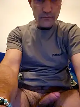 Snapshot of enricso chatting on 03-26-26, 02:44 enricso online show from 03-26-26, 02:44