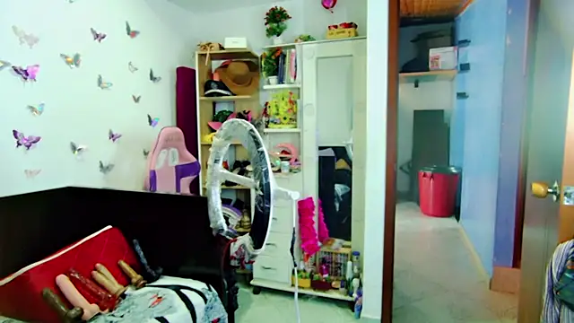 Naasha  online show from 03-18-25, 08:37