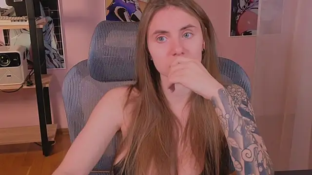  AnnaStark  online show from 11-14-25, 08:51