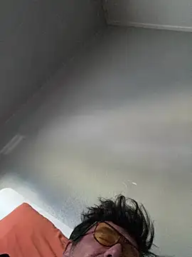 Snapshot of maxximere chatting on 02-20-26, 03:45 maxximere online show from 02-20-26, 03:45