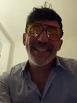 Snapshot of maxximere chatting on 03-14-26, 03:45 maxximere online show from 03-14-26, 03:45