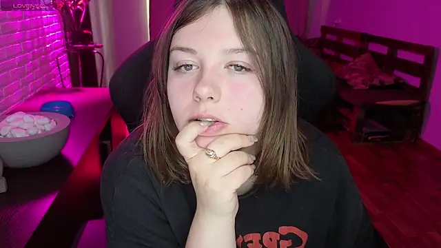 XNirvanaX online show from 05-11-26, 04:29