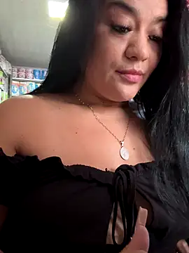 Snapshot of Indira_Nahali1 chatting on 09-17-25, 09:49 Indira Nahali1 online show from 09-17-25, 09:49