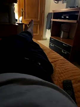 Snapshot of alex21017 chatting on 10-10-25, 08:52 alex21017 online show from 10-10-25, 08:52