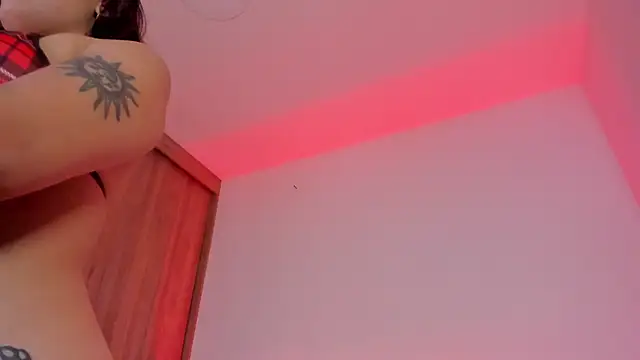 Snapshot of Cheerry1 chatting on 03-22-25, 05:39 Cheerry1 online show from 03-22-25, 05:39