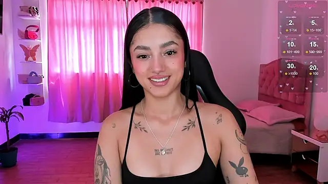 Snapshot of Lizzie_corner_v chatting on 02-28-26, 03:57 Lizzie corner v online show from 02-28-26, 03:57