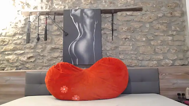 Naschkatze01 online show from 11-28-25, 08:06