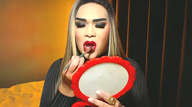 VictoriaEliz online show from 12-14-24, 10:50