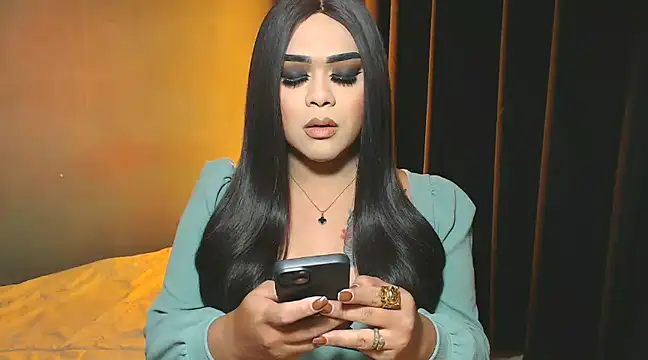 VictoriaEliz online show from 12-26-24, 08:39